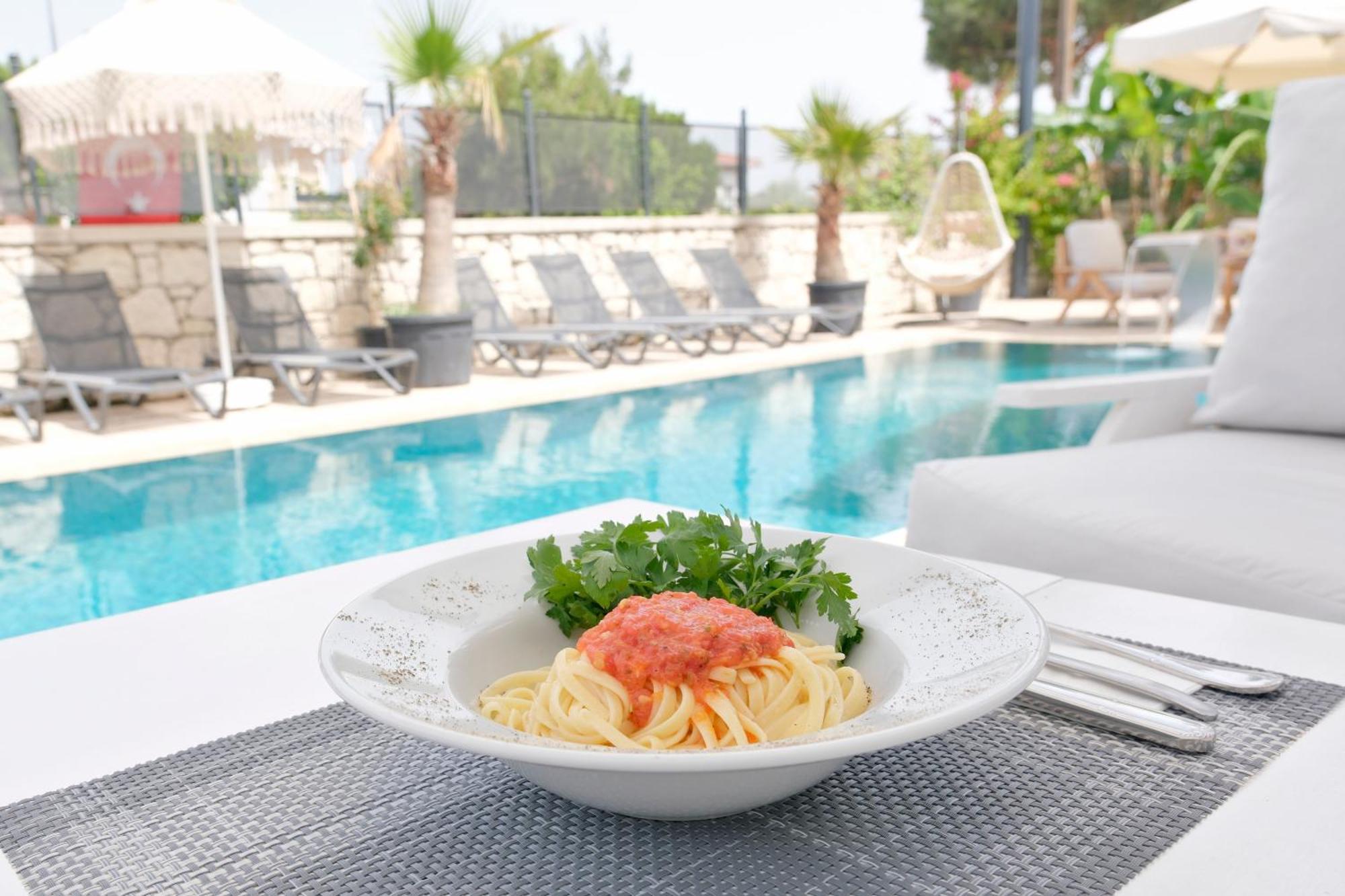 Anchor Alacati Hotel ภายนอก รูปภาพ