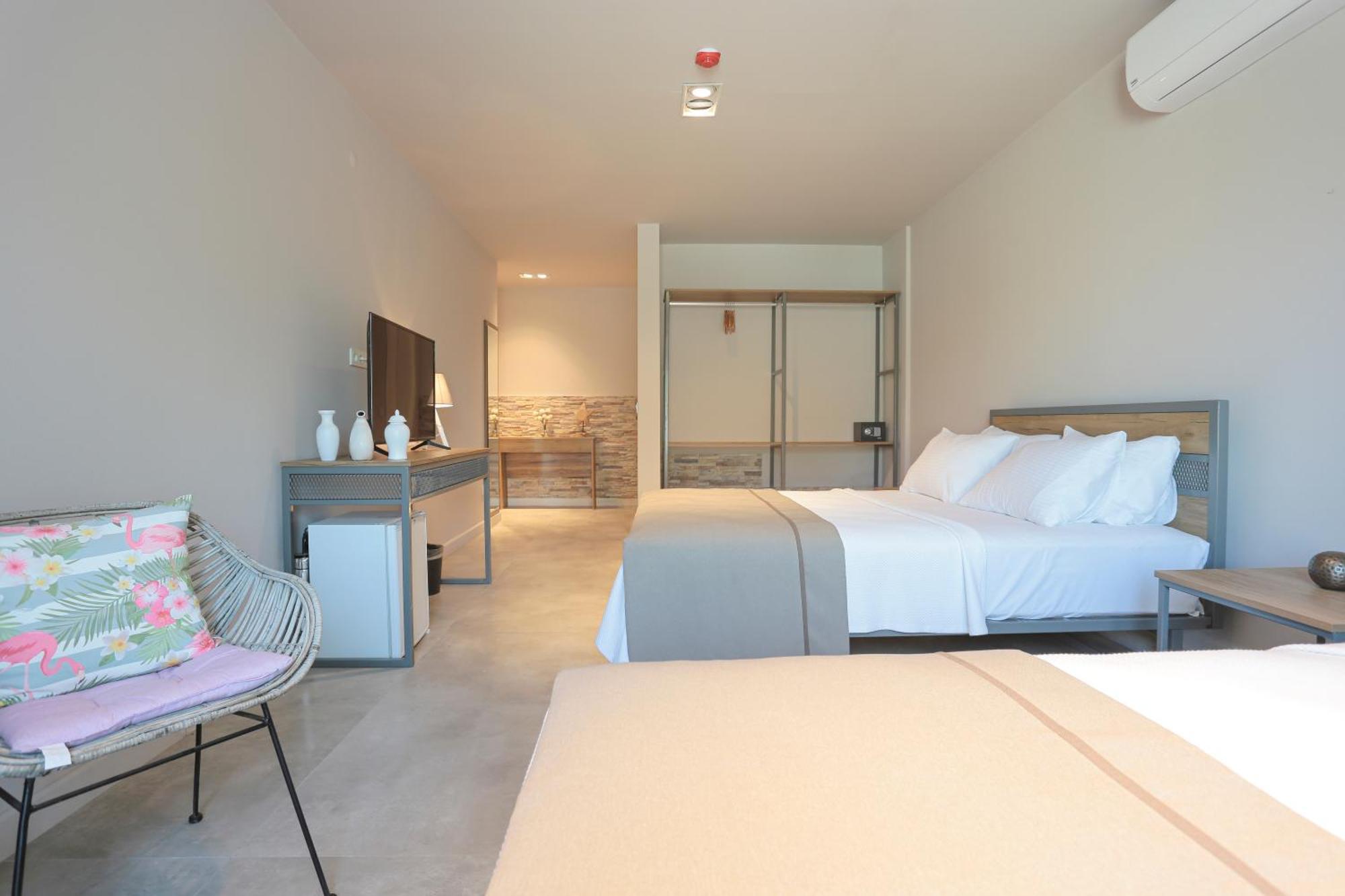 Anchor Alacati Hotel ภายนอก รูปภาพ